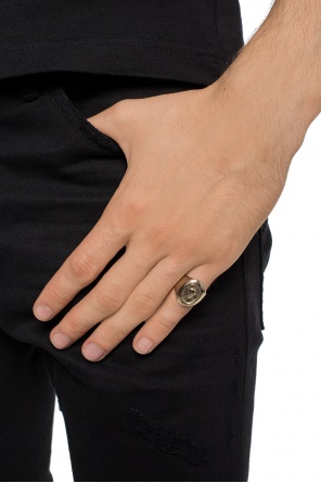 Ring with a skull motif, zdjęcie 2 Ring with a skull motif od Alexander McQueen
